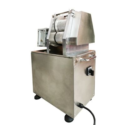 Máquina elétrica 550W 220V Juice Squeezer de aço inoxidável do extrator da cana-de-açúcar